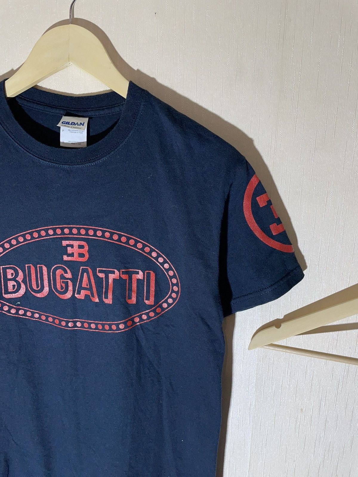 Vintage Bugatti vintage racing T shirt streetwear Size US S / EU 44-46 / 1 - 2 Thumbnail