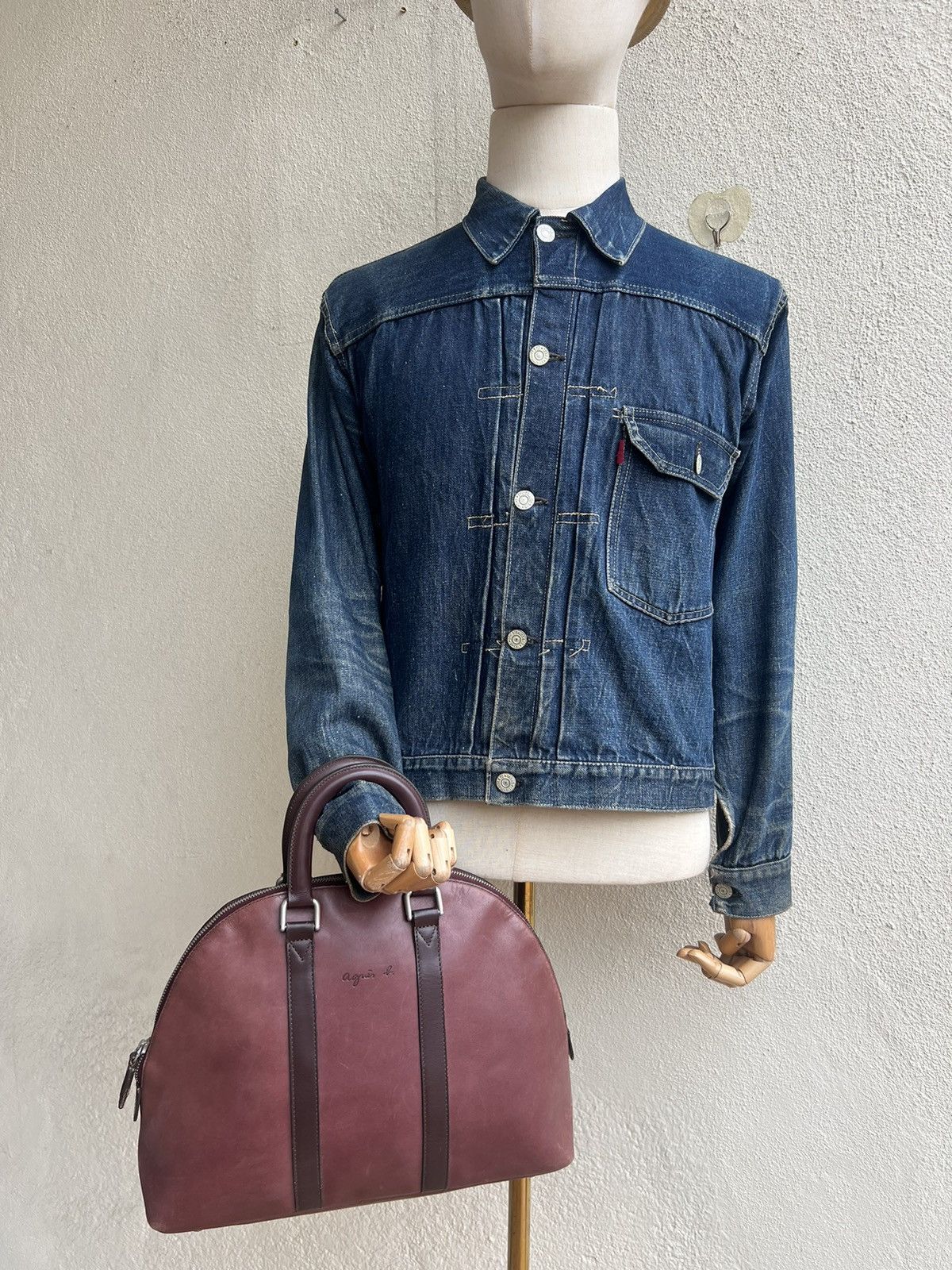 agnes b. Vintage Agnes B. Voyage Distress Fade Patina Leather Bag Size ONE SIZE - 4 Thumbnail