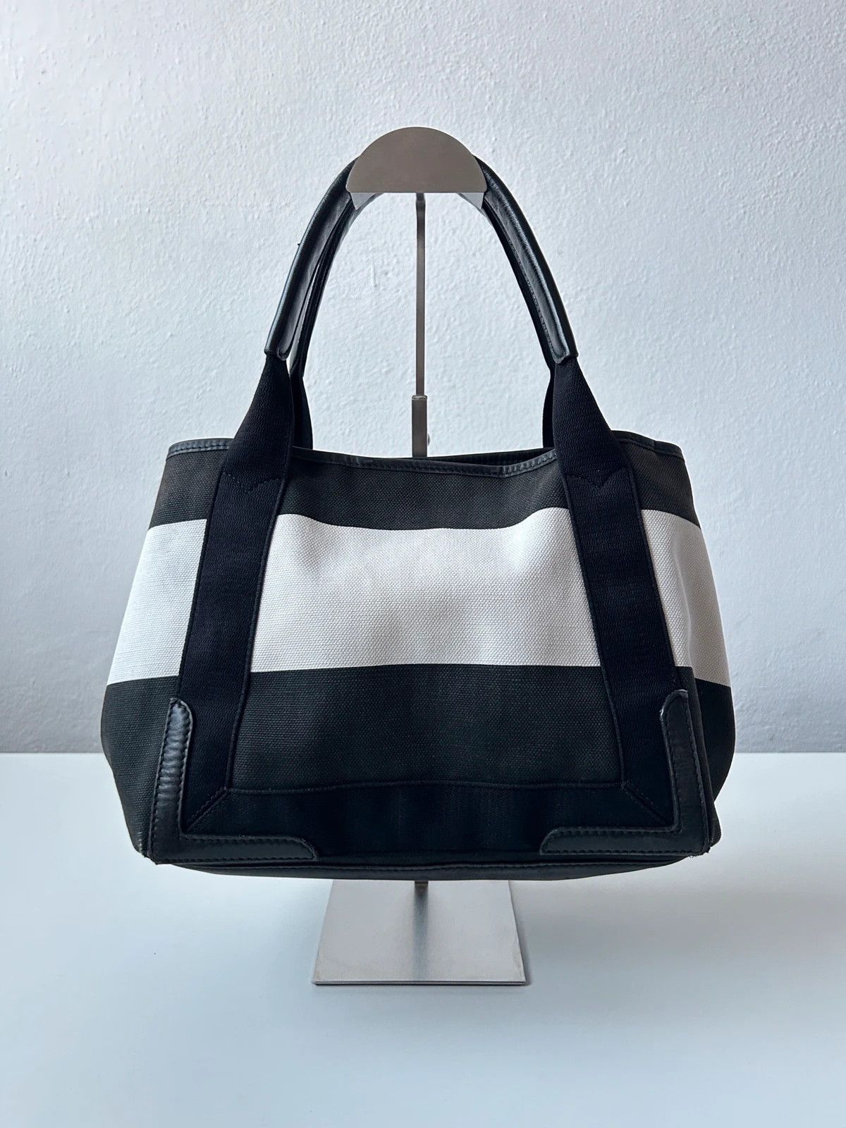 Balenciaga Balenciaga navy cabas logo tote bag small Size ONE SIZE - 2 Thumbnail