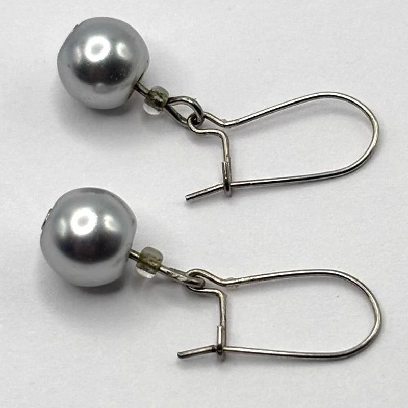 Other Silver Pearl Earrings Size ONE SIZE - 3 Thumbnail