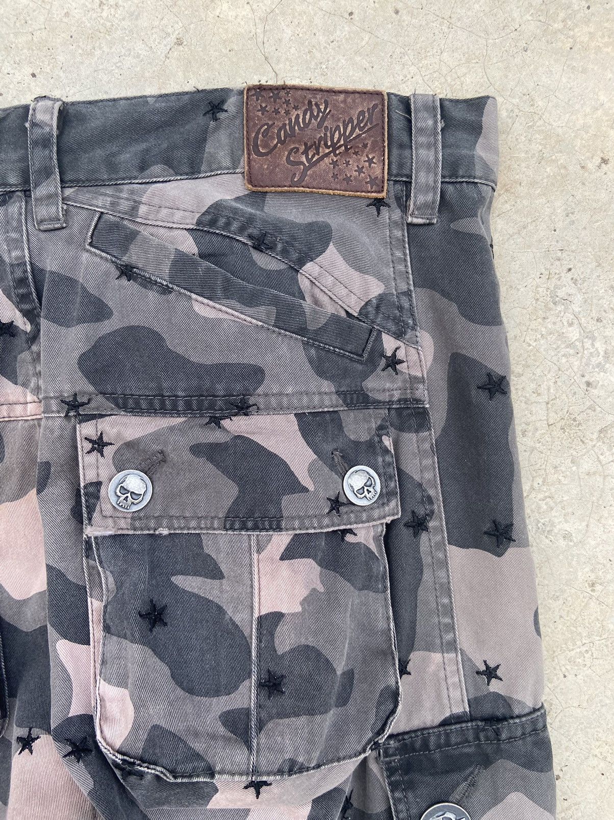 Beauty Beast × If Six Was Nine Candy Stripper cargo pants camoflauge patchwork Size US 32 / EU 48 - 12 Thumbnail