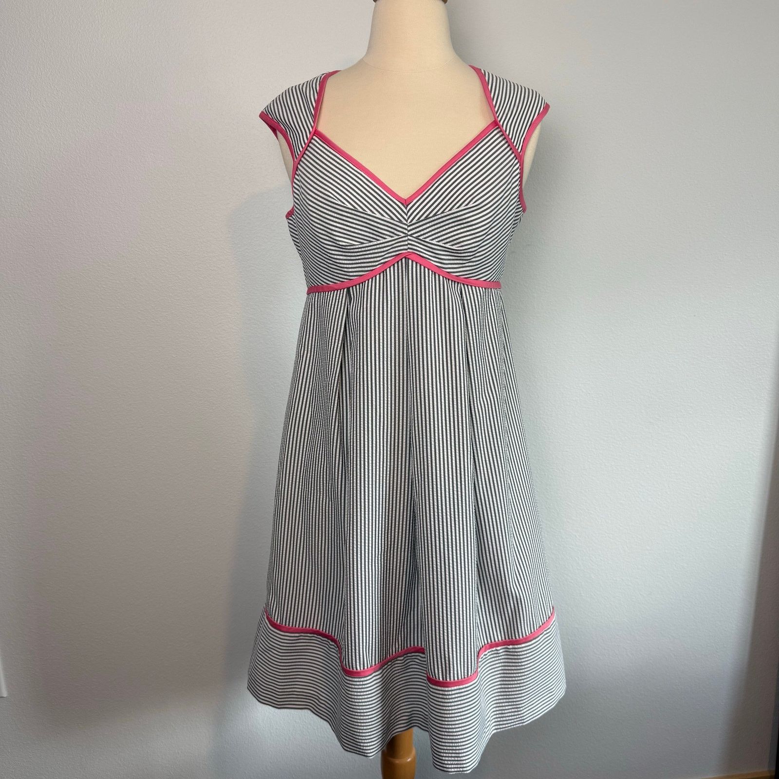 Other London Times Women's Blue Striped Dress with Pink details Size M / US 6-8 / IT 42-44 - 1 Thumbnail