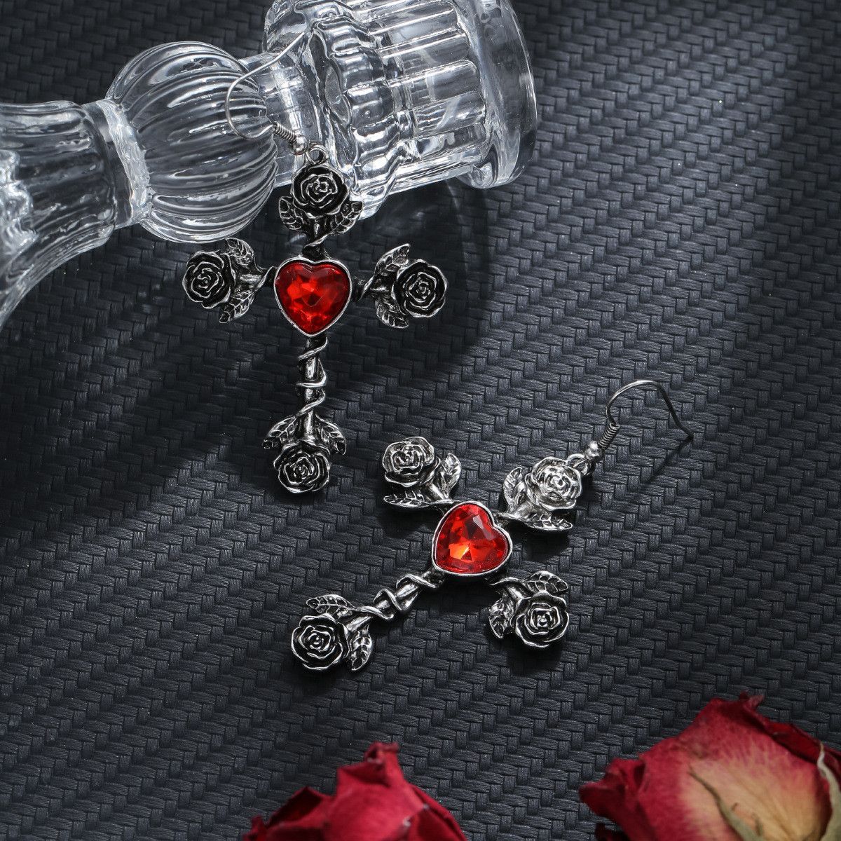 Jewelry × Sterling Silver Cross Retro Earrings One Pairs Chrome Jewelry Size ONE SIZE - 3 Thumbnail