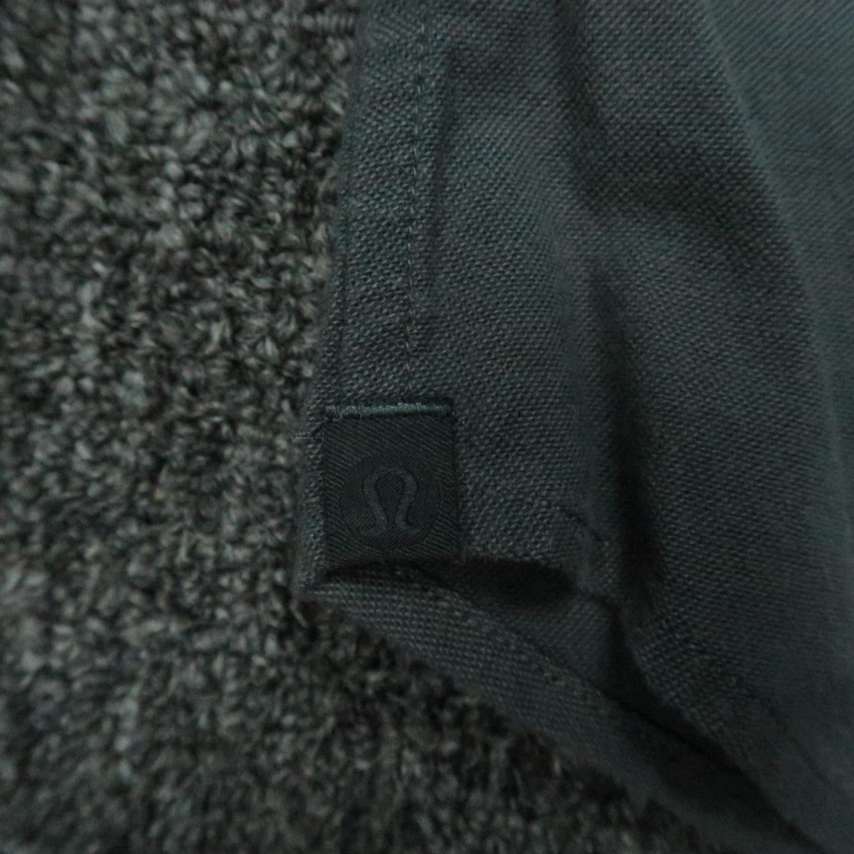 Lululemon Lululemon Shirt Mens Medium Blue Gray Commission Performance Long Sleeve Button Shirt Size US M / EU 48-50 / 2 - 3 Thumbnail