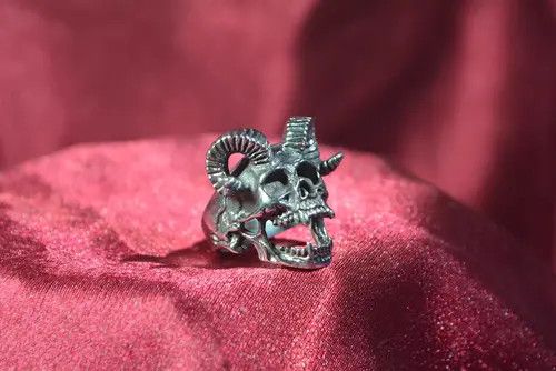 Jewelry Skull Punk Jewelry Rings Open Size Chrome Ring (Size 7-13) Size ONE SIZE - 4 Thumbnail