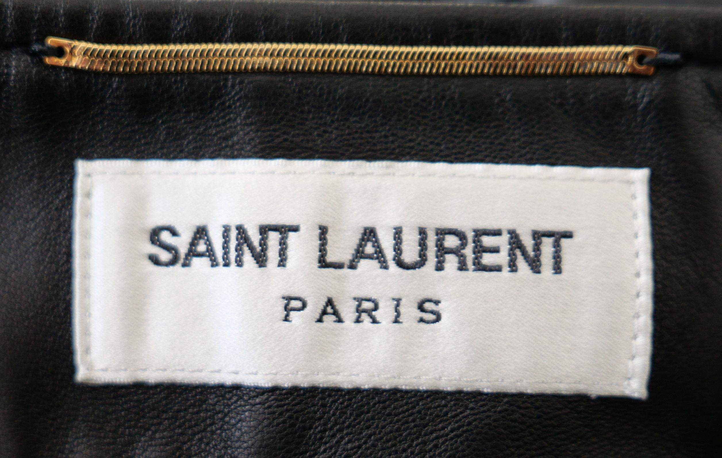 Saint Laurent Paris Saint Laurent Button Front Leather Skirt Pre-Fall 2020 Size 30" / US 8 / IT 44 - 6 Thumbnail
