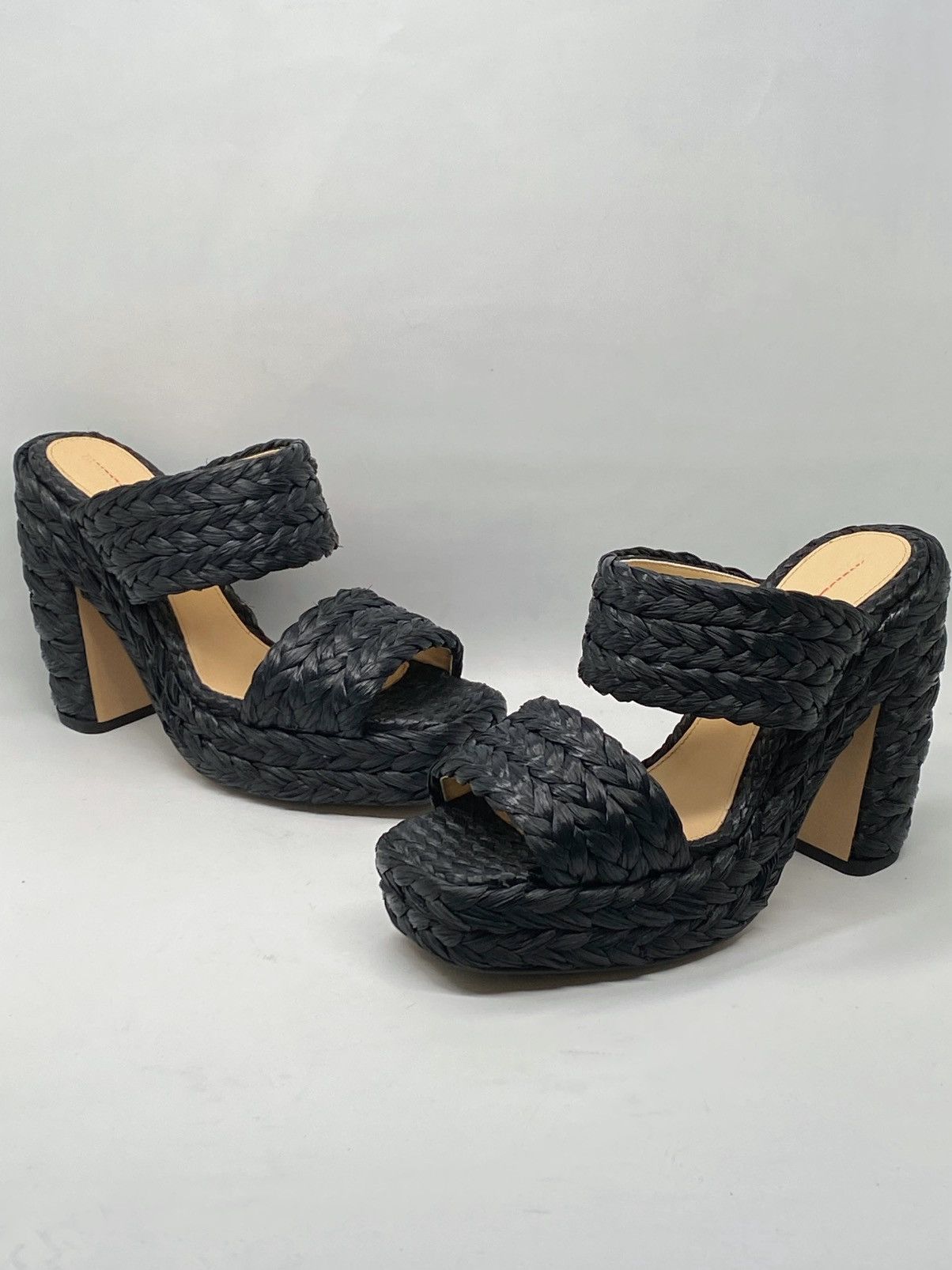 Bottega Veneta Bottega Veneta Weave Black Raffia Platform Sandals size 37 Size US 7 / IT 37 - 8 Thumbnail