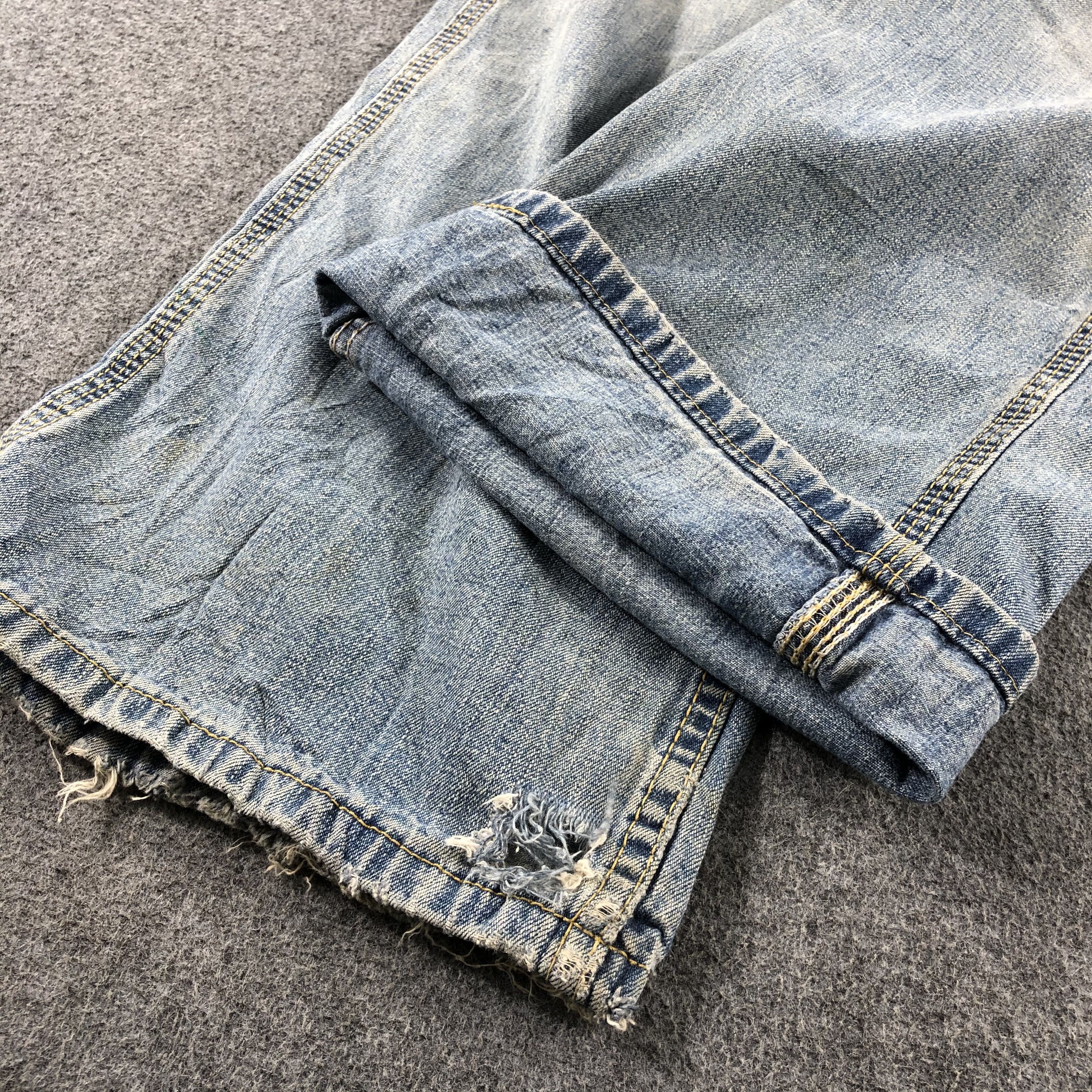 Levi's Vintage Blue Wash Levis Jeans-J2604 Size US 35 - 6 Thumbnail