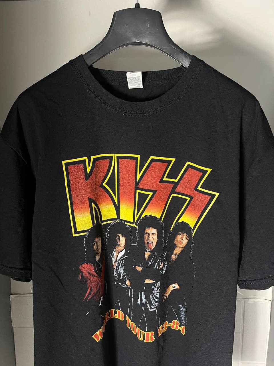 Band Tees VINTAGE KISS WORLD TOUR ROCK T-SHIRT METAL PUNK Y2K 90s USA Size US XL / EU 56 / 4 - 2 Thumbnail