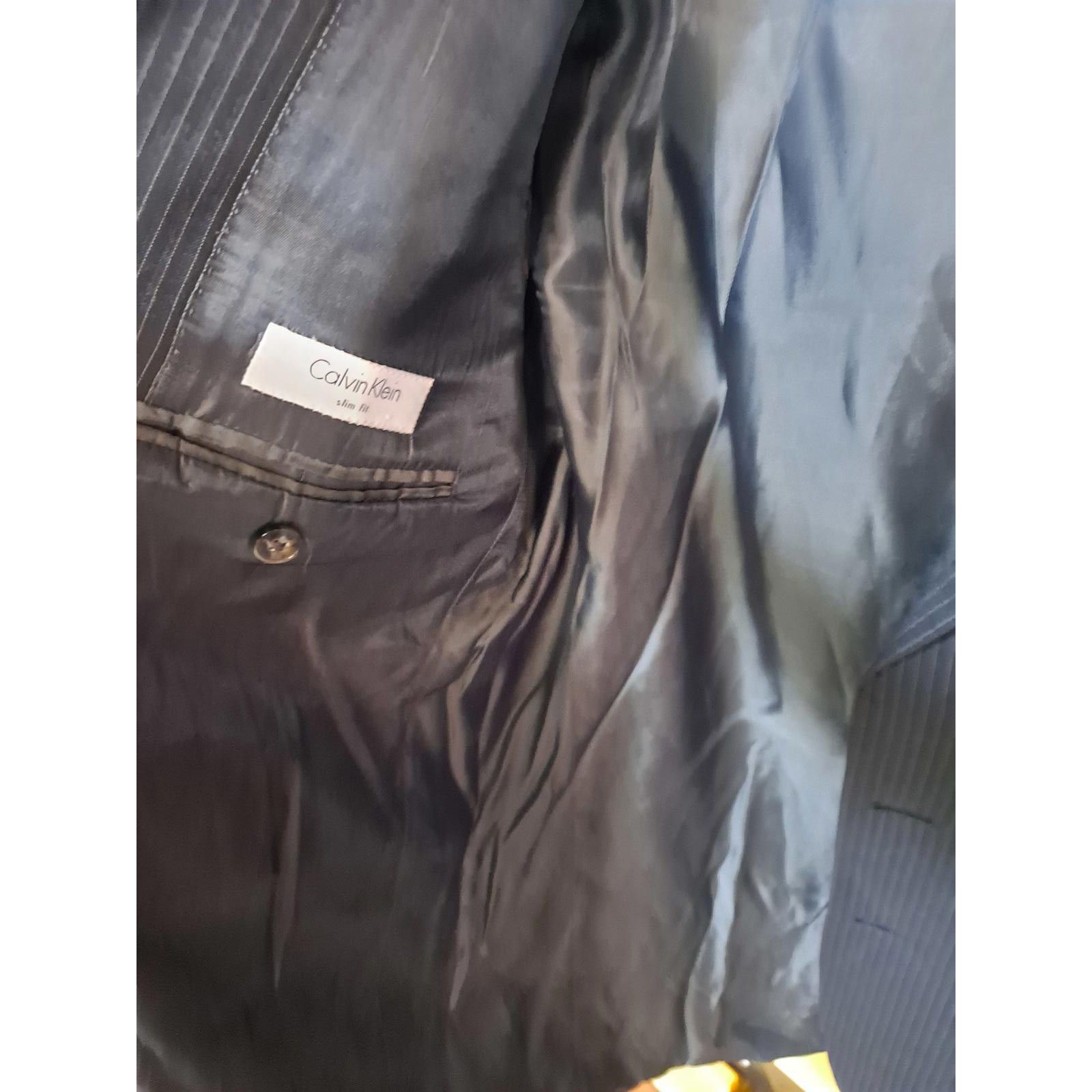 Calvin Klein Calvin Klein Slim Fit Gray Pinstripe 2 Button Blazer Size 40 Size 40R - 6 Thumbnail