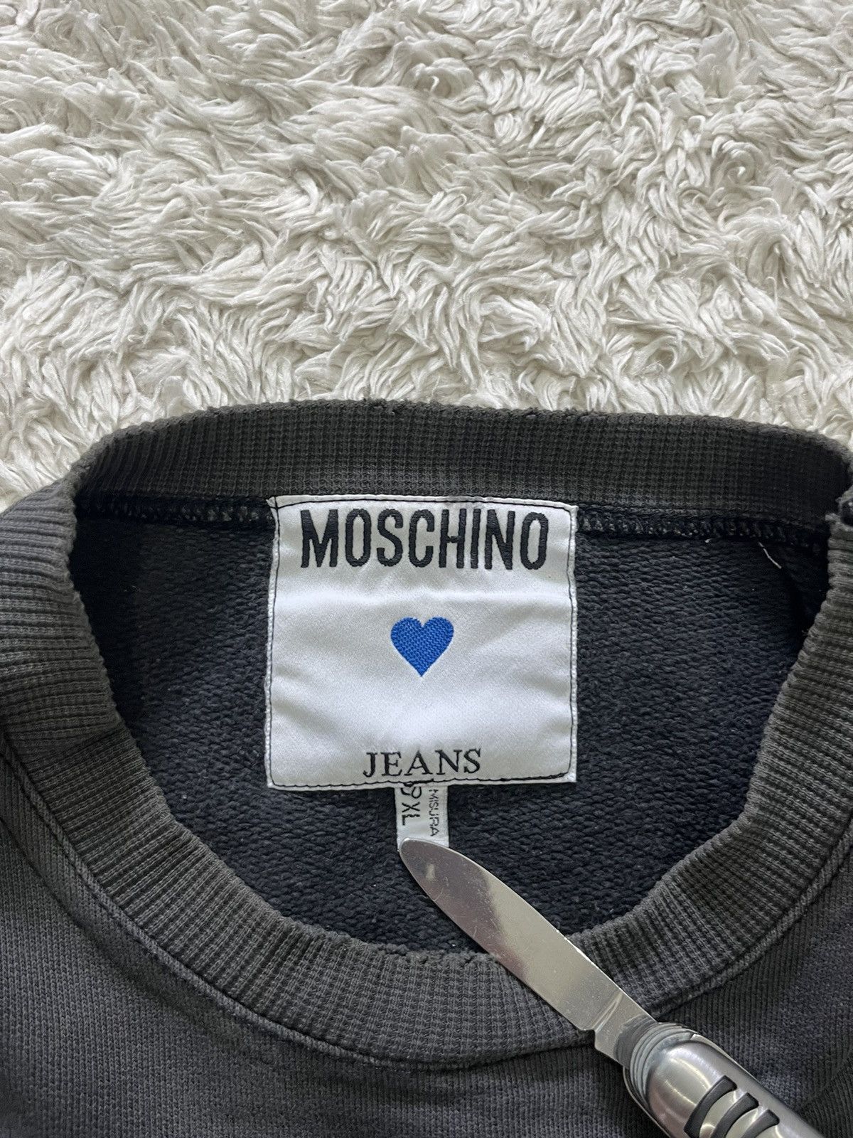 Kanye West × Moschino moschino sunfaded & distressed pullover Size US XL / EU 56 / 4 - 3 Thumbnail