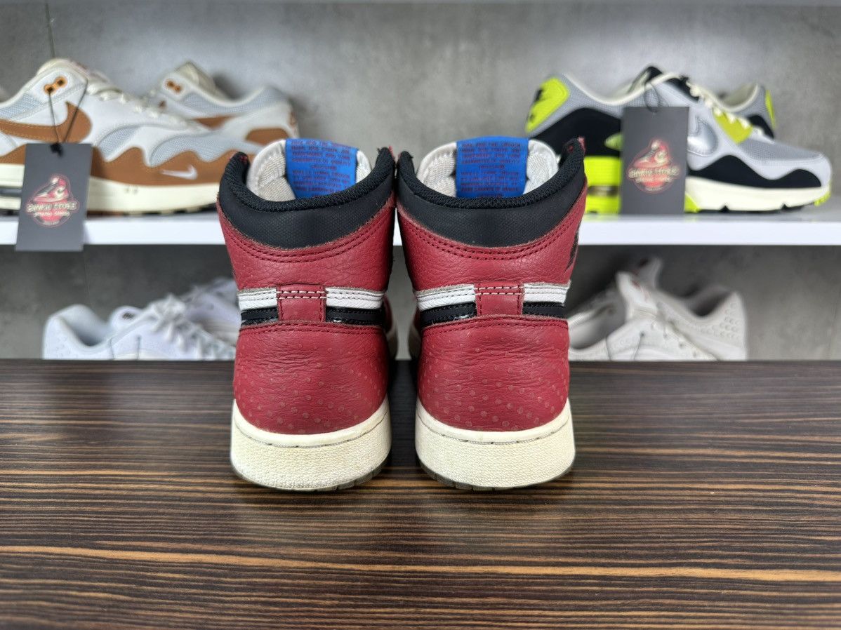 Nike JORDAN 1 HIGH ORIGIN STORY Size US 5 / EU 37 - 3 Thumbnail