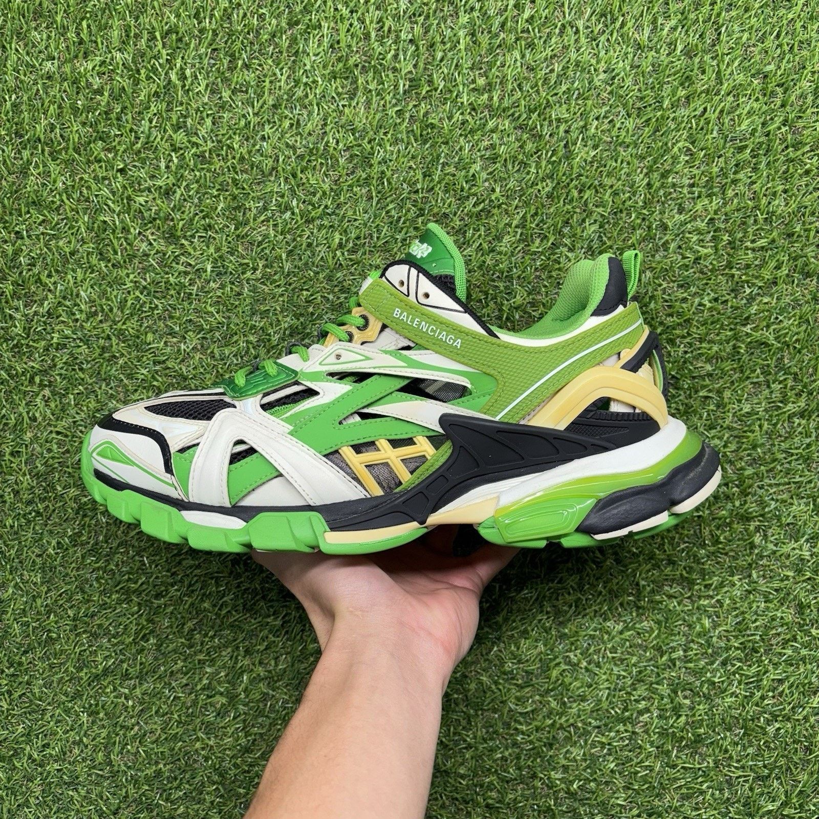 Balenciaga Balenciaga Track 2 Trainer ' White Green ' | GREAT COND! Size US 10 / EU 43 - 12 Thumbnail