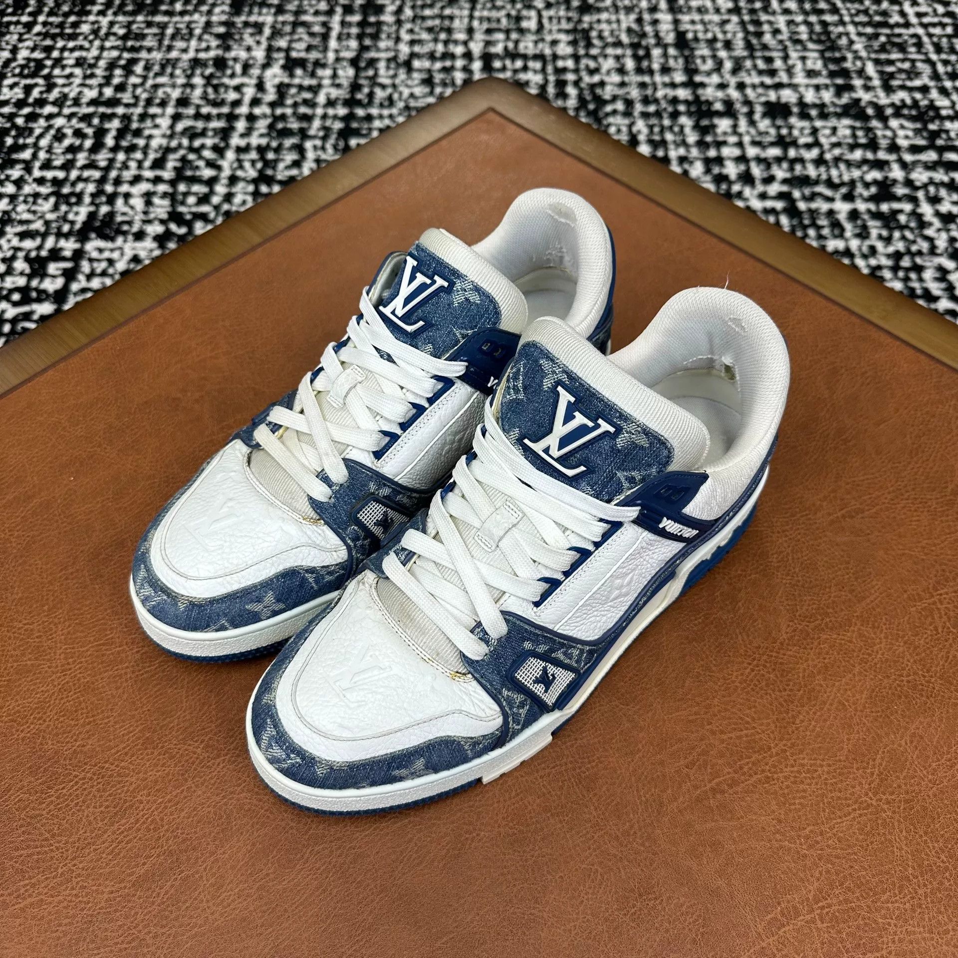 Louis Vuitton Louis Vuitton Training Denim Blue Lowtop Sneakers 8 Men Size US 8 / EU 41 - 1 Thumbnail