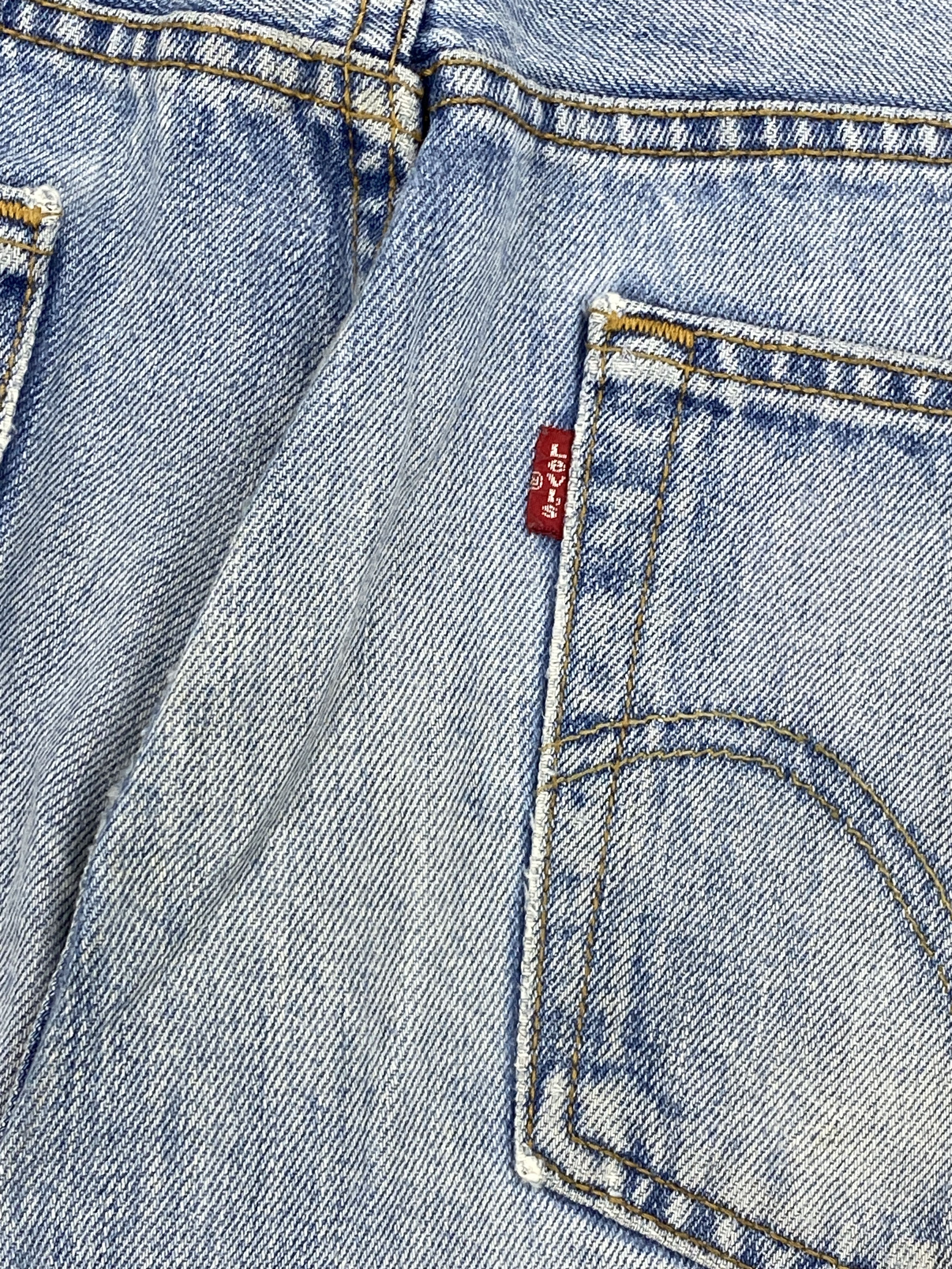 Levi's Vintage Levi's 501 Light Washed Distressed Jeans DP2326 Size US 31 - 6 Thumbnail