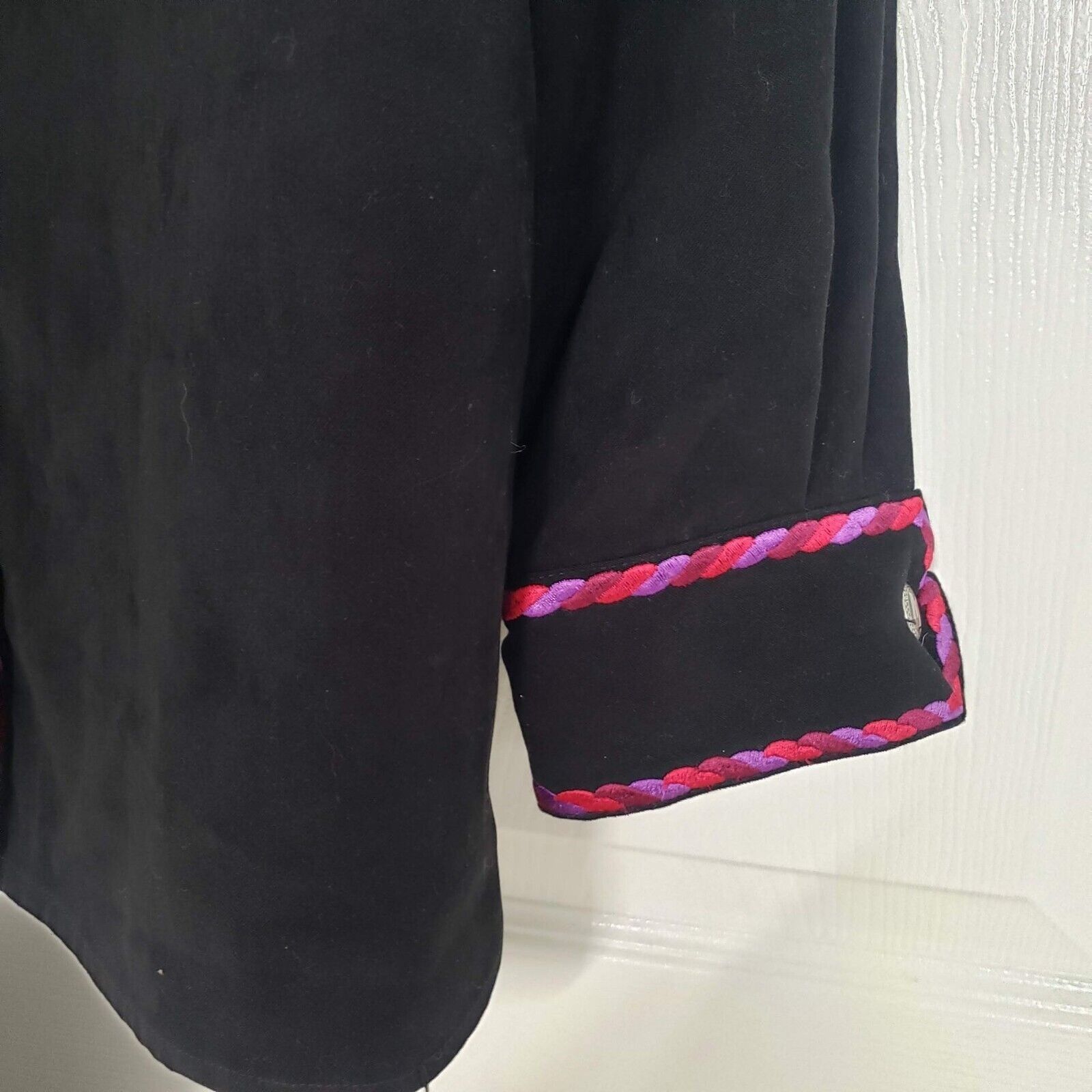 Bob Mackie Bob Mackie Wearable Art Embroidered Shirt Womens Size Small Size S / US 4 / IT 40 - 4 Thumbnail
