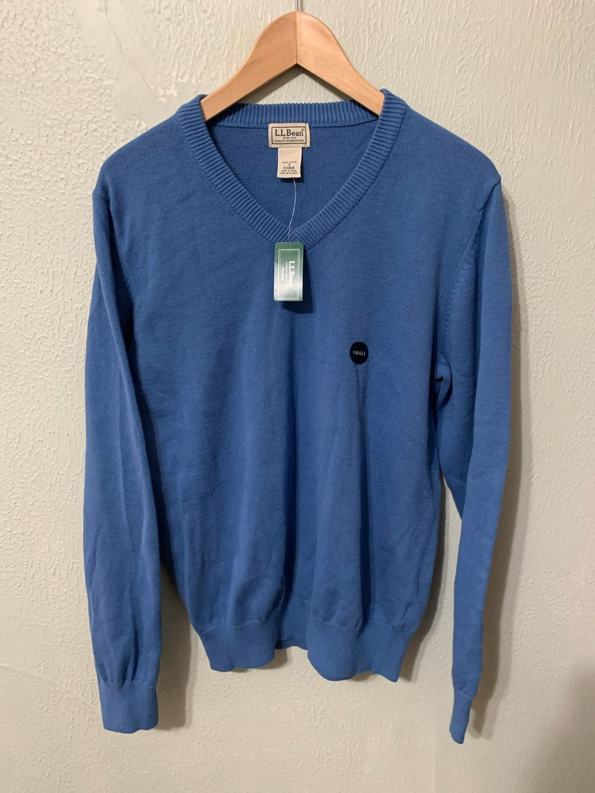 Other Vintage LL Bean V-Neck Knit Sweater Size US S / EU 44-46 / 1 - 1 Thumbnail