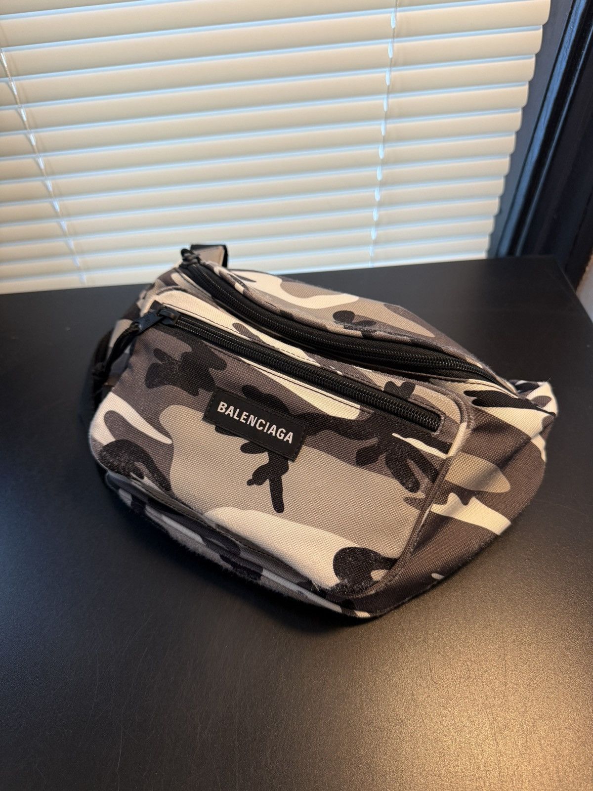 Balenciaga Balenciaga Explorer Camo Belt Waist Bag NWT Size ONE SIZE - 1 Thumbnail