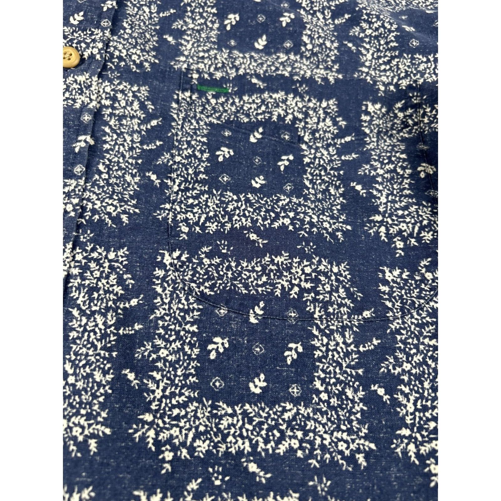 Tommy Hilfiger Tommy Hilfiger Shirt Mens Large Navy Blue Bandana Floral Long Sleeve Button Down Size US L / EU 52-54 / 3 - 4 Thumbnail