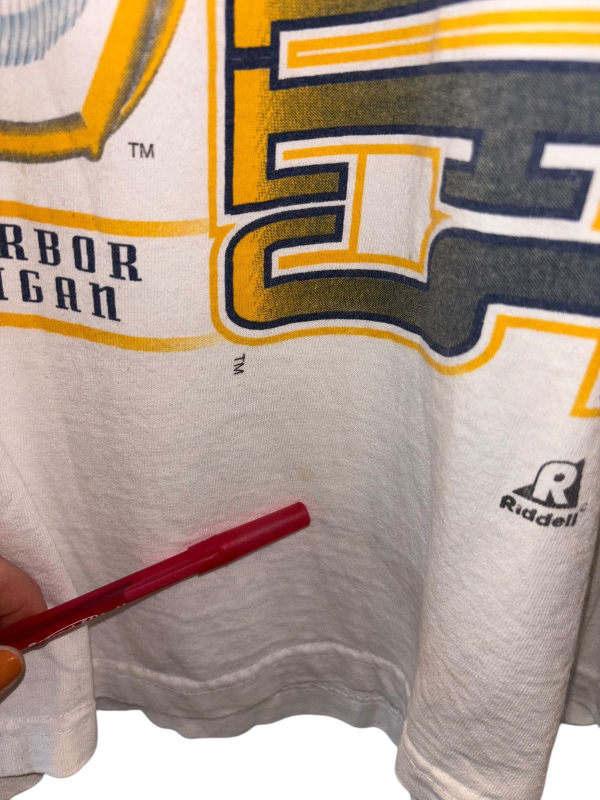 NCAA × Riddell Vintage 90s Michigan Wolverines Riddell Football T-Shirt Size US XL / EU 56 / 4 - 11 Thumbnail