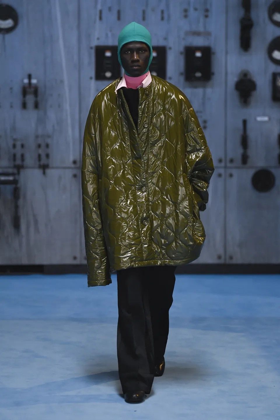 Raf Simons Sz48 2021 “Extremely Big” Padded Over Shirt Size US XXL / EU 58 / 5 - 3 Thumbnail