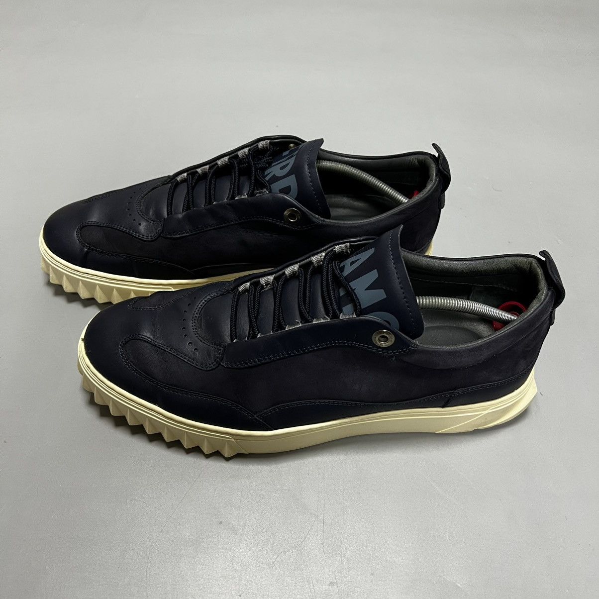 Salvatore Ferragamo Salvatore Ferragamo Navy Blue Leather Sneakers Men's Size US 9 / EU 42 - 3 Thumbnail