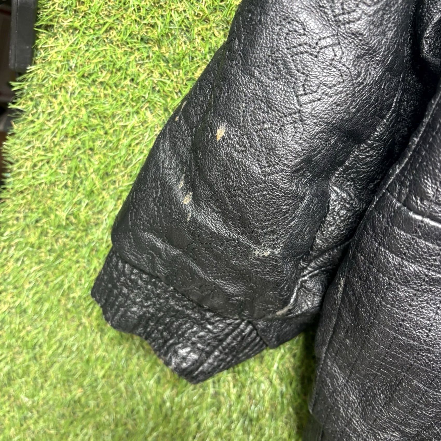Vintage Vilanto Leather Jacket Mens 6XL Black Embossed Full Zip Up Riding Grunge y2k 90s Jacket Mens 6XL Black Leather Size US XXL / EU 58 / 5 - 7 Thumbnail