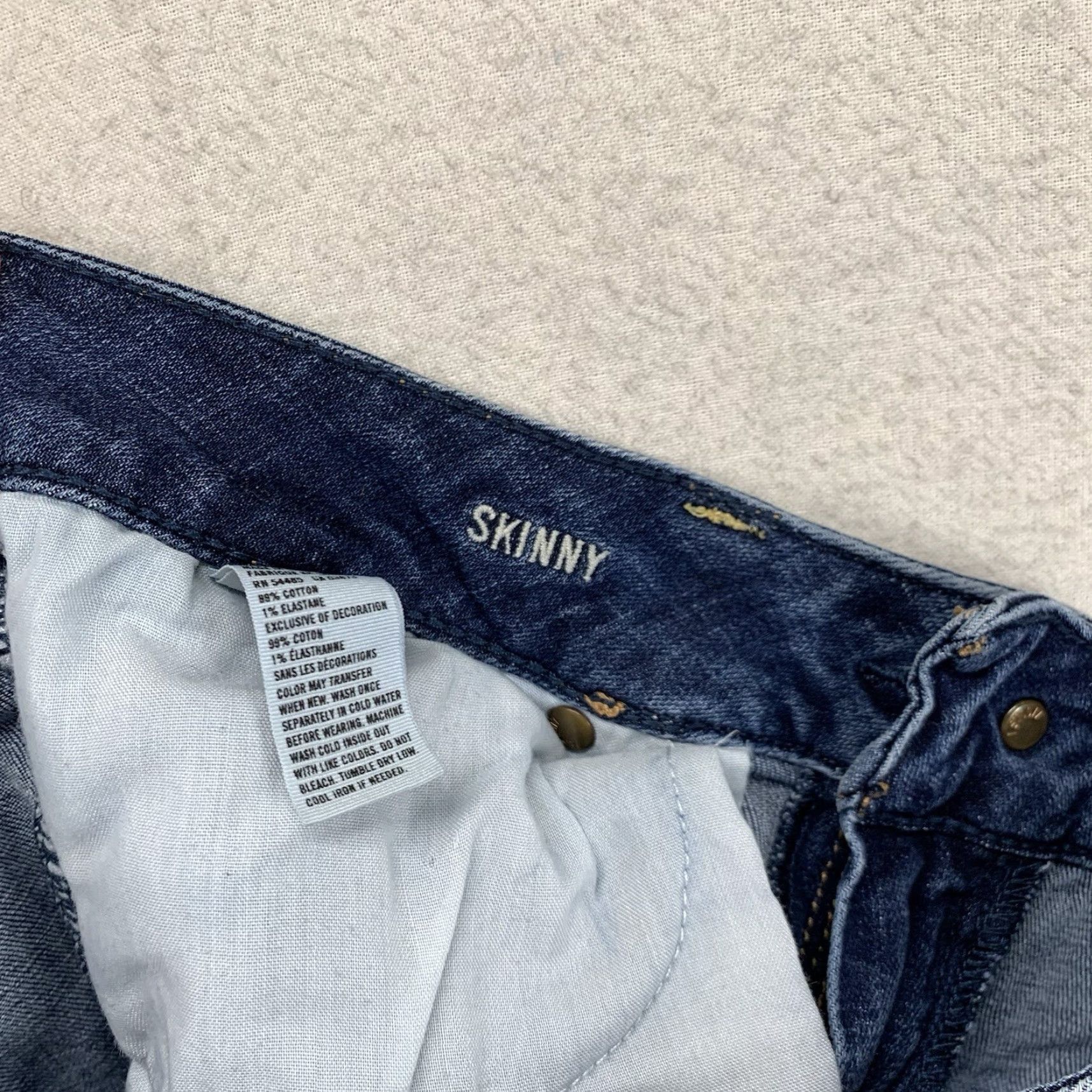 American Eagle Outfitters VINTAGE American Eagle Skinny Jeans Women’s Size 8 Regular Stretch Denim Blue 2014 Whiskers Size 30" / US 8 / IT 44 - 4 Thumbnail