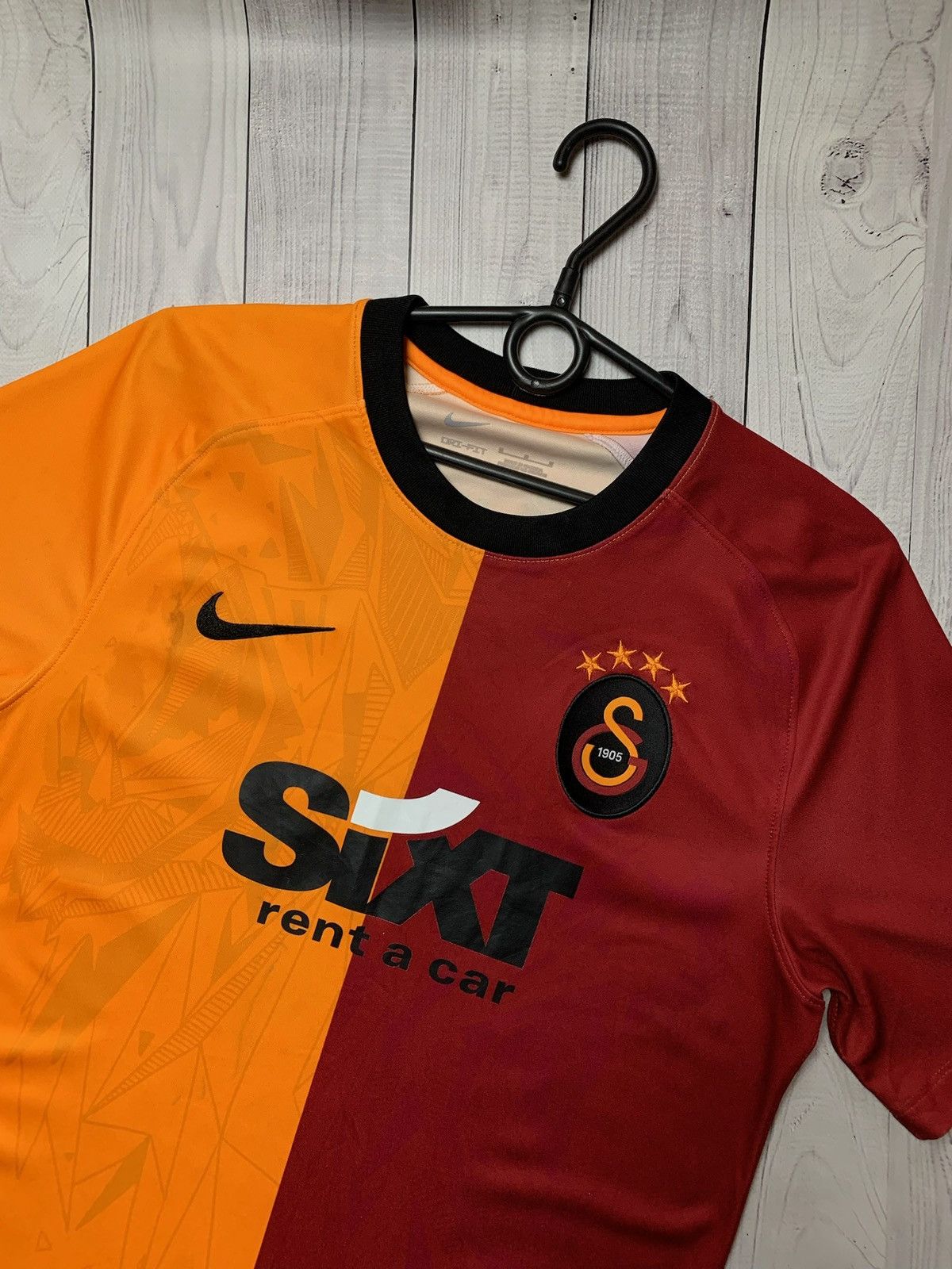 Vintage Vintage Nike Galatasaray 10 Mertens soccer jersey size M Size US M / EU 48-50 / 2 - 3 Thumbnail