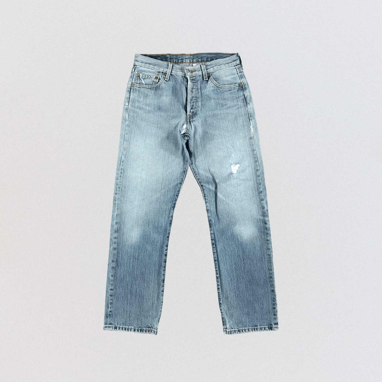 Levi's × Vintage 90s Vintage Light Wash Levis 501 Jeans -JM2260 Size US 31 - 1 Thumbnail