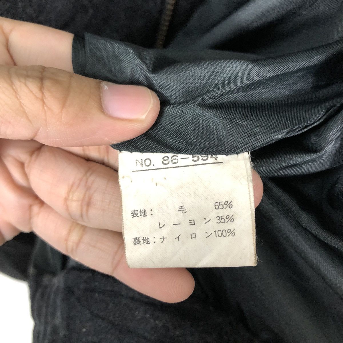Japanese Brand Vintage Wool Bomber Jacket Riot Riot Mile Stone IsseyMiyake Size US L / EU 52-54 / 3 - 15 Thumbnail