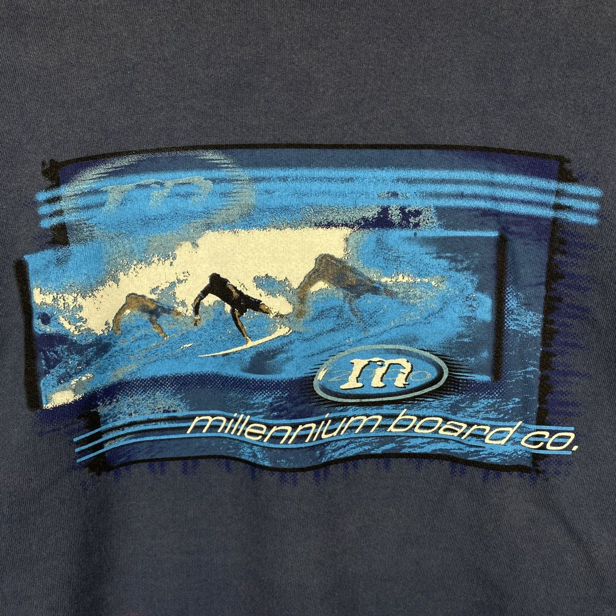 Vintage Vintage 00's MILLENNIUM BOARD Surf Crazy Shirts Sweatshirt Size US L / EU 52-54 / 3 - 2 Thumbnail