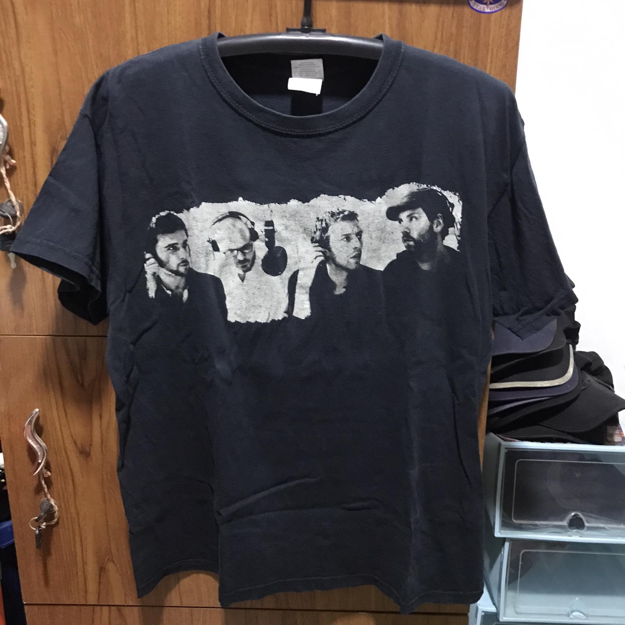 Band Tees Coldplay Viva la Vida Brit Rock Band Tee Size US M / EU 48-50 / 2 - 1 Thumbnail