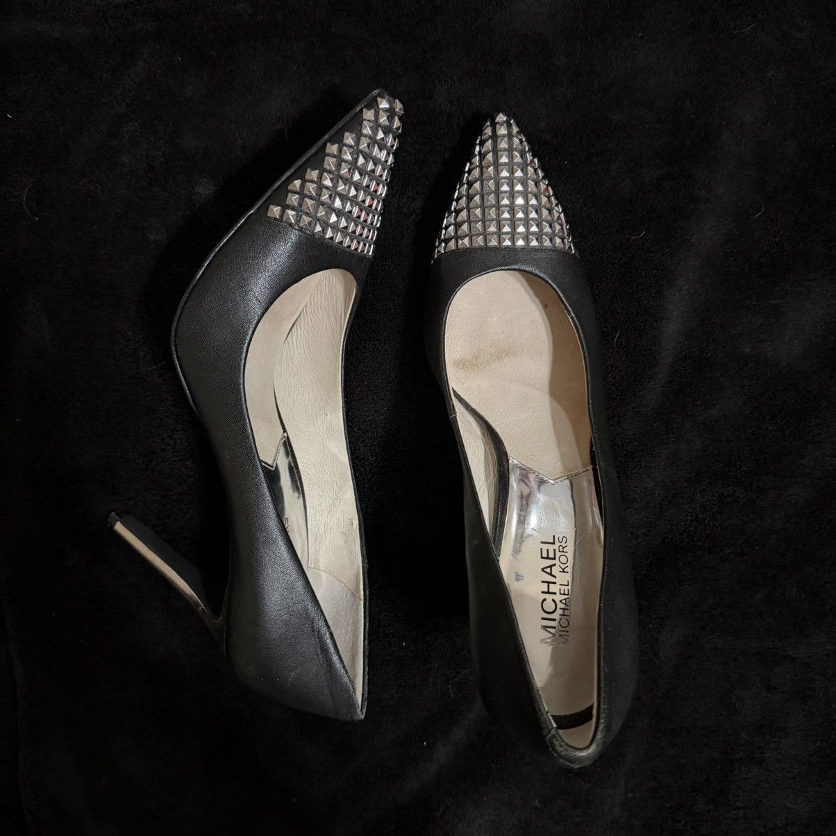 Michael Kors Michael Kors Studded Leather Pointed Toe Pumps Size US 8.5 / IT 38.5 - 1 Thumbnail