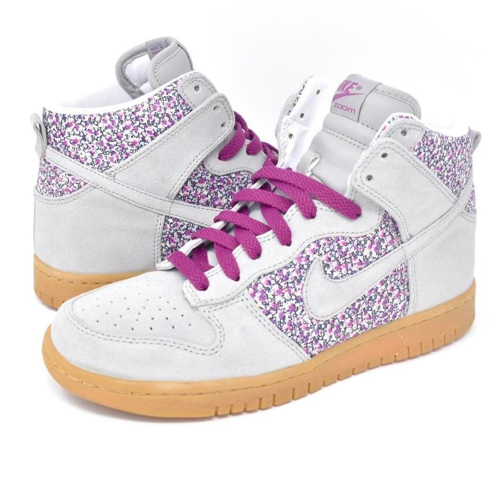 image of 2008 Nike Dunk High “Logan Berry Floral” Shoes in Grey, Women's (Size 7)