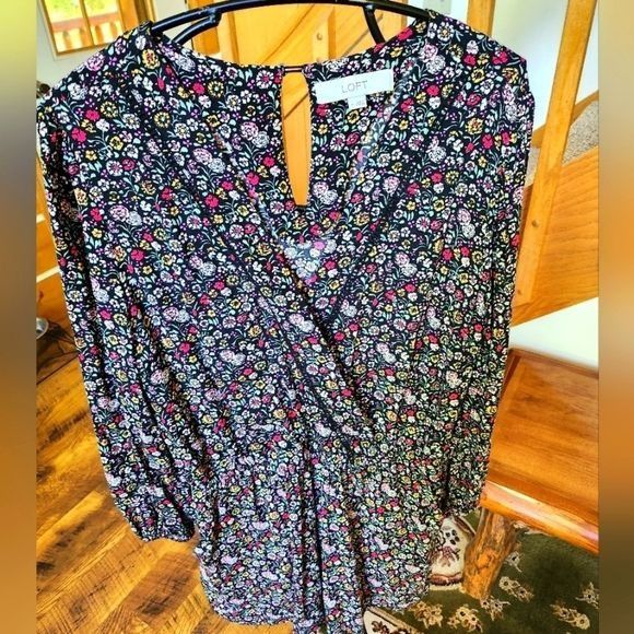 Loft Ann Taylor Loft Black Floral Long Sleeve Sz. M Romper Size 30" / US 8 / IT 44 - 1 Thumbnail