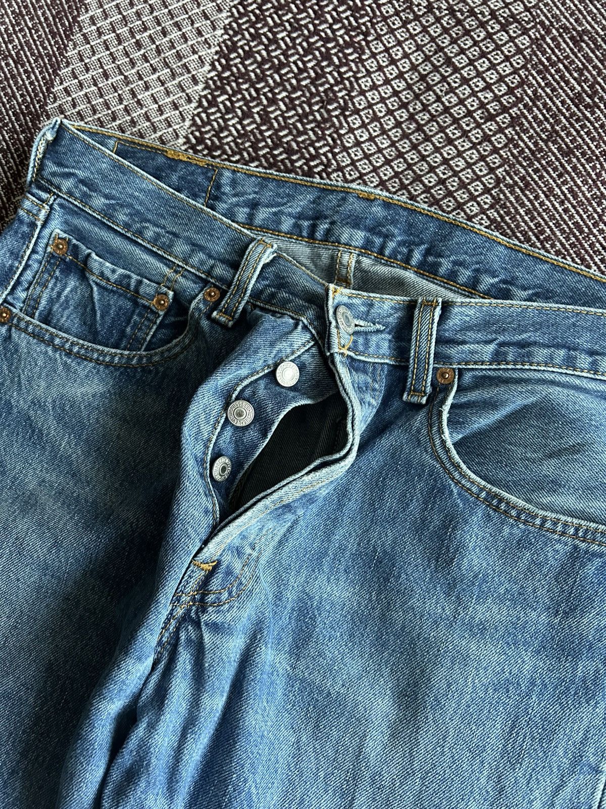 Levi's Vintage Levis 501 Denim Wash Dirty Jeans Streetwear Size W32 Size US 32 / EU 48 - 17 Thumbnail
