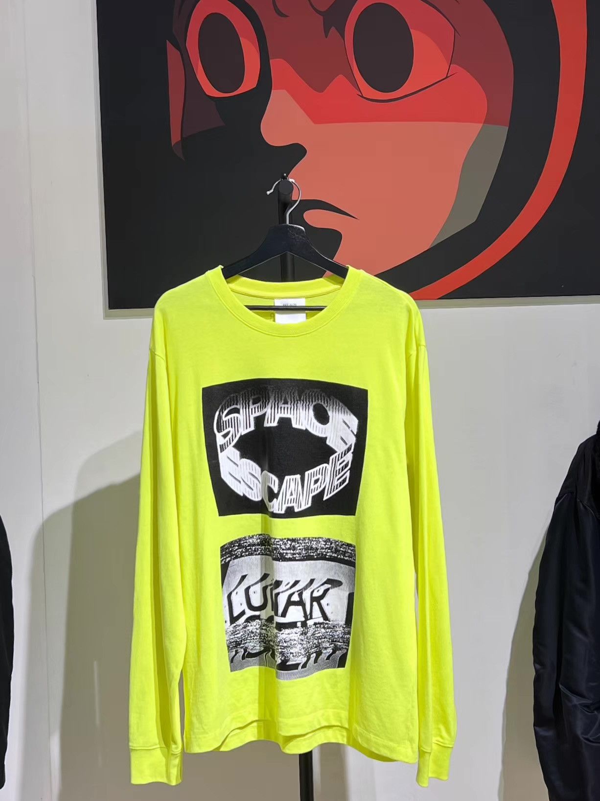 Calvin Klein Calvin Klein Neon Yellow Printed Long Sleeve T-Shirt Q13 Size US M / EU 48-50 / 2 - 1 Thumbnail