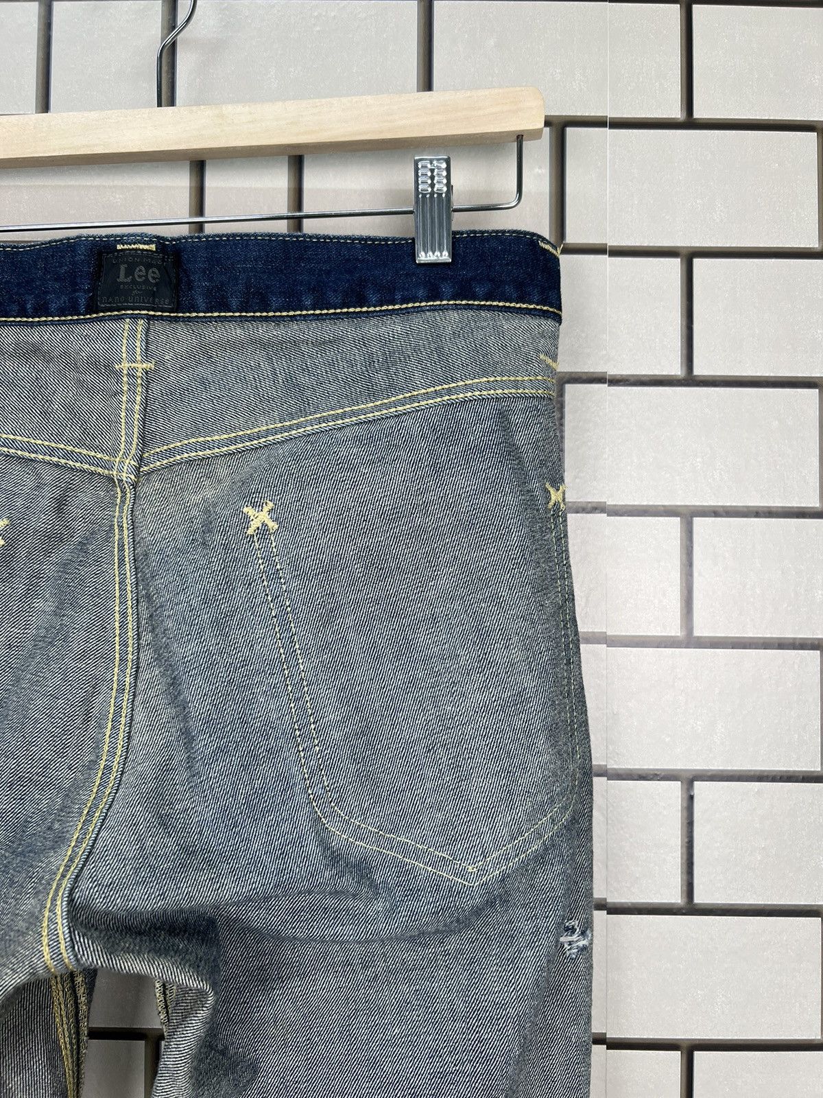 Lee Vintage Lee Union Made Distressed Skinny Jeans Size US 31 - 20 Thumbnail