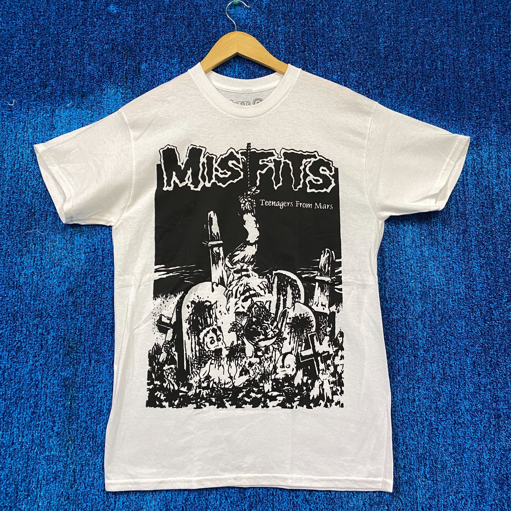 Popular Vintage Band Teenager T-Shirt Popular Vintage Band Teenager T-Shirt