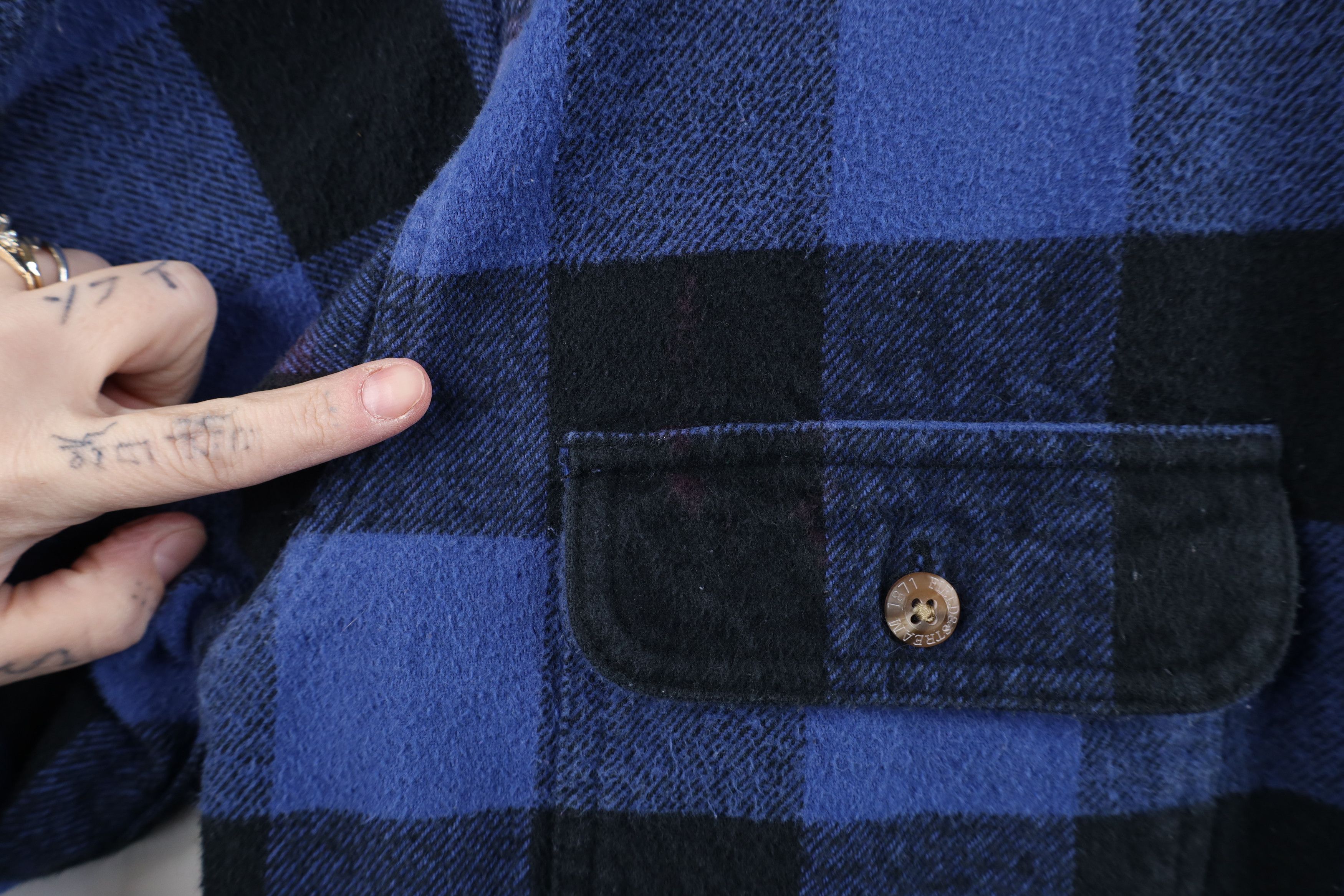 Vintage Vintage 90s Streetwear Heavyweight Button Shirt Plaid Size US L / EU 52-54 / 3 - 4 Thumbnail