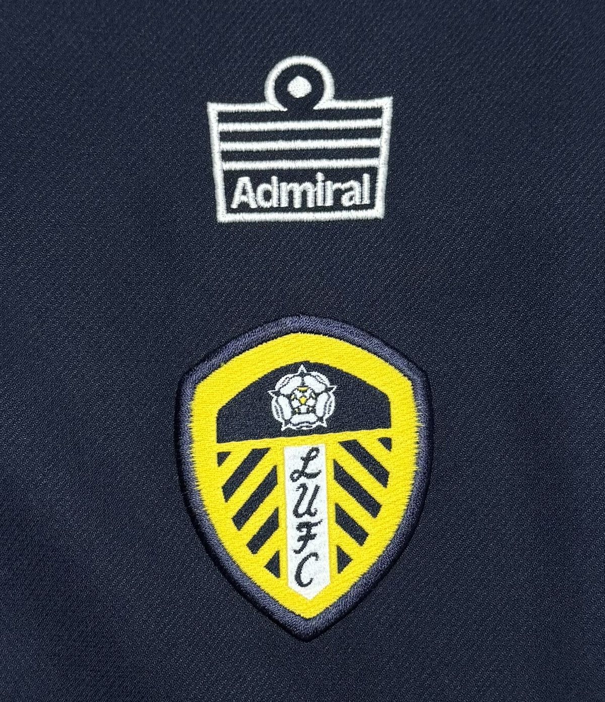 Vintage Leeds United 2005 2006 Away Shirt Jersey Long Sleeve Admiral Size US M / EU 48-50 / 2 - 8 Thumbnail