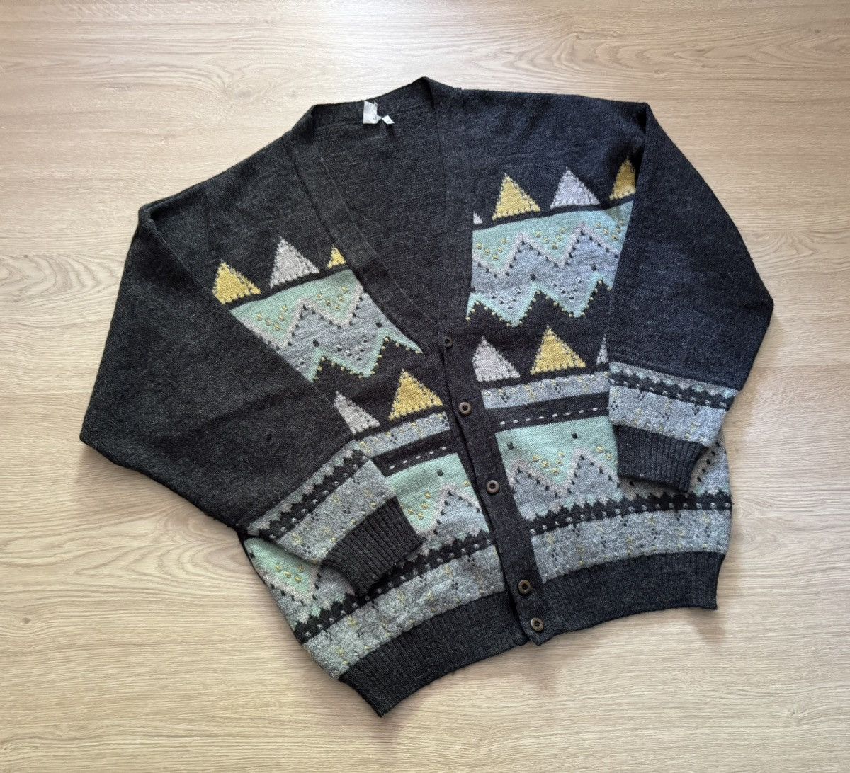Vintage Vintage 90’s Italian Designer Wool Sweater Cardigan Size US XL / EU 56 / 4 - 1 Thumbnail