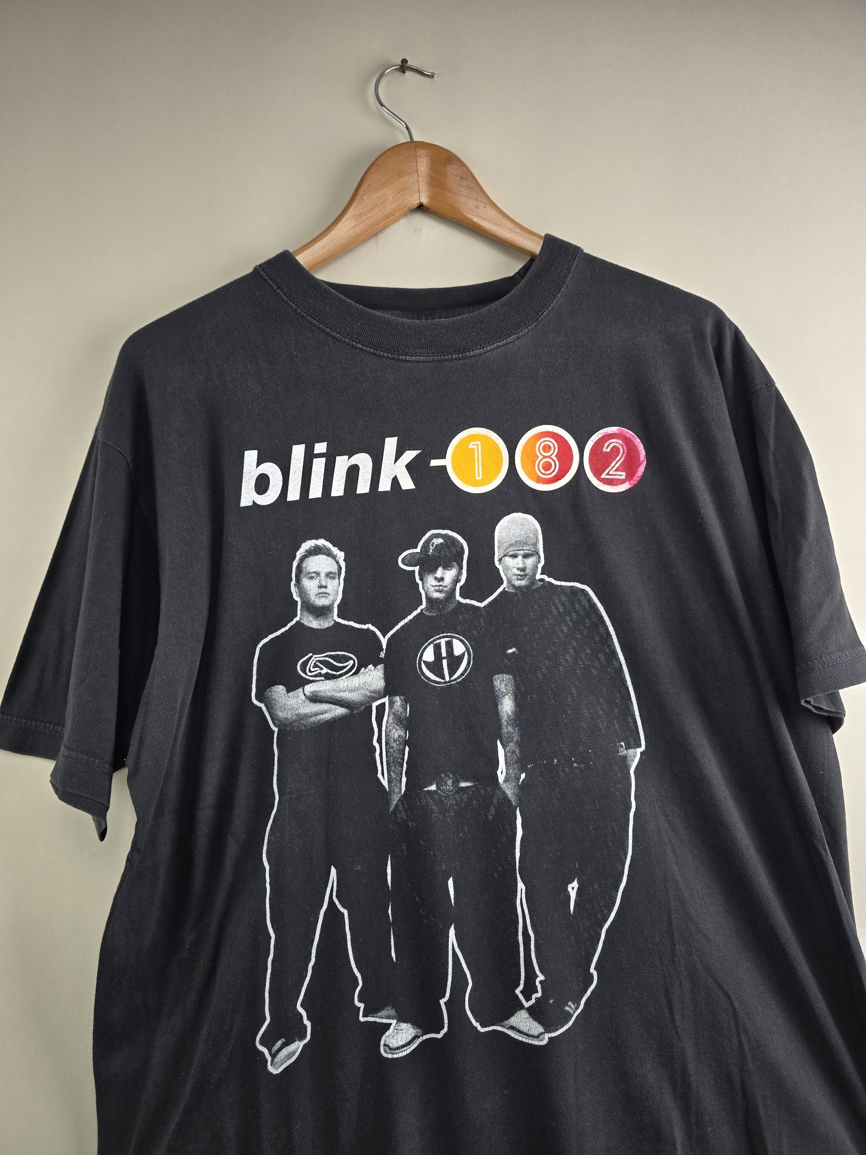 Band Tees × Vintage 90s Blink 182 XL 23" 28.5" Size US XL / EU 56 / 4 - 2 Thumbnail
