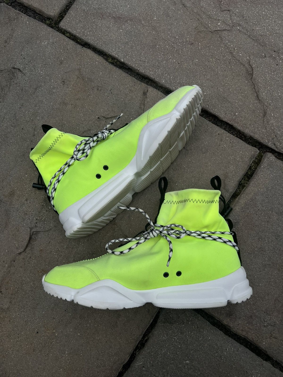 John Geiger John Geiger 002 Size US 11 / EU 44 - 2 Thumbnail