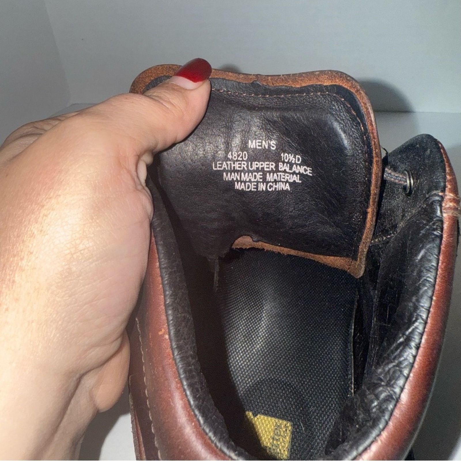 Red Wing RED WING IRISH SETTER men’s lace up boots worn once 10.5D Size US 10.5 / EU 43-44 - 4 Thumbnail