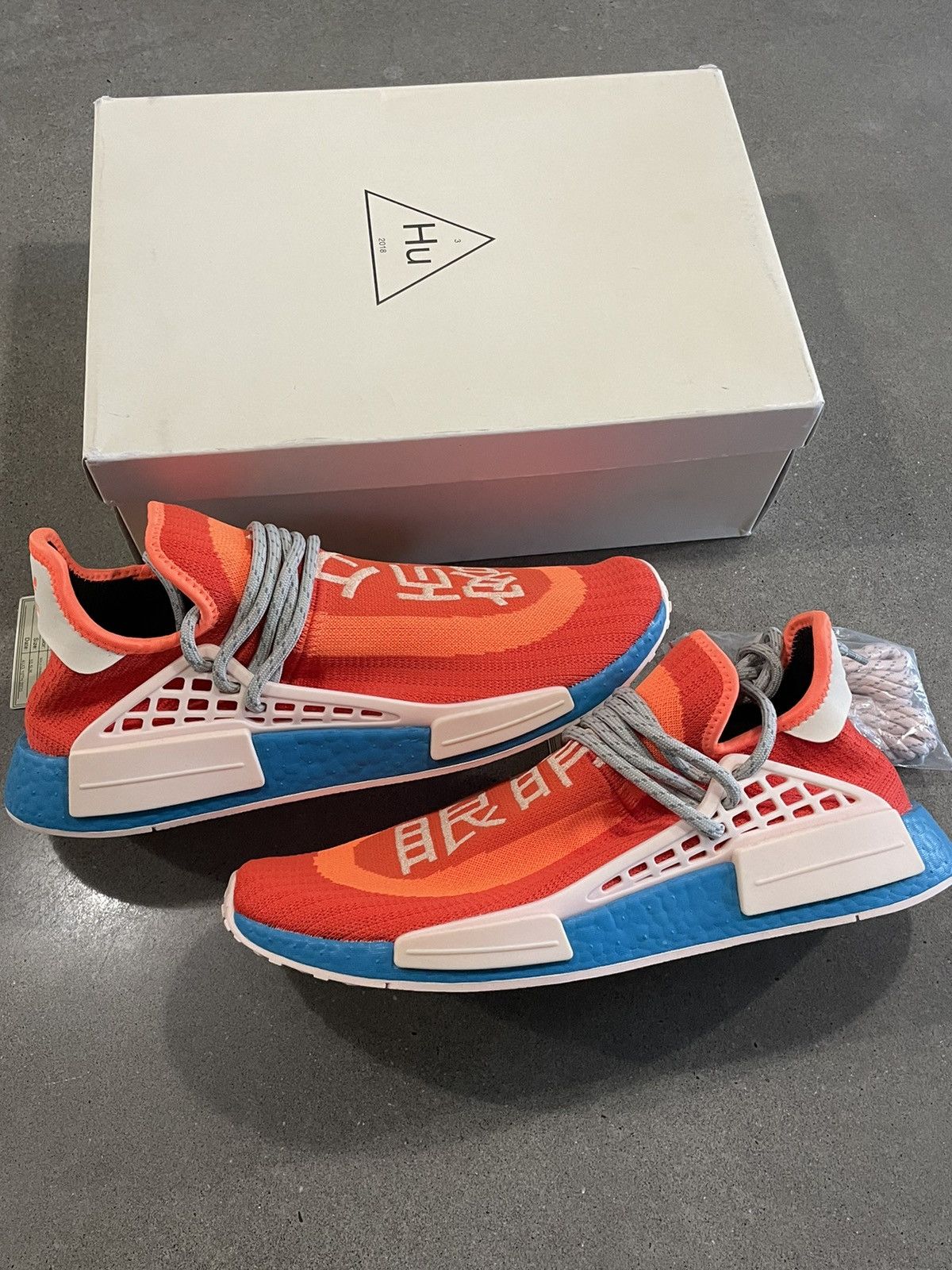 Adidas × Pharrell SAMPLE: Adidas x Pharrell NMD "Bold Orange/Aqua" Size US 11 / EU 44 - 2 Thumbnail