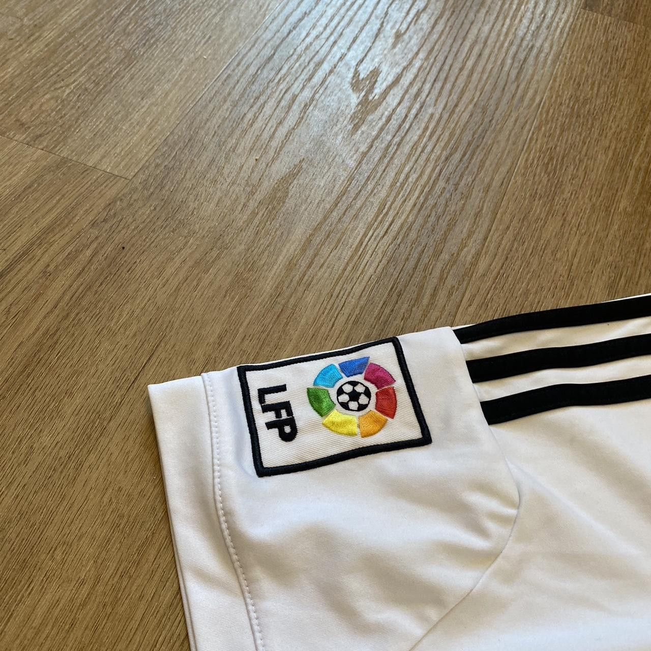 Adidas 2015-16 Real Madrid Adidas Fly Emirates Shirt Size US XL / EU 56 / 4 - 8 Thumbnail