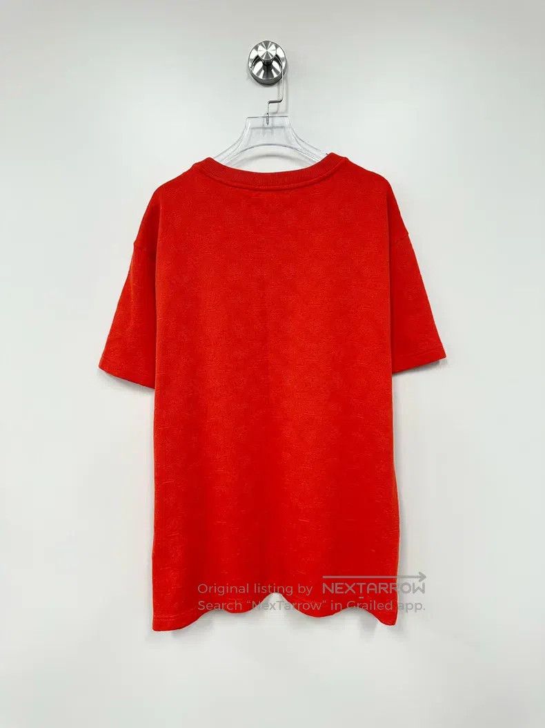Louis Vuitton Louis Vuitton Orange dark print full logo pocket short sle Size US M / EU 48-50 / 2 - 2 Thumbnail