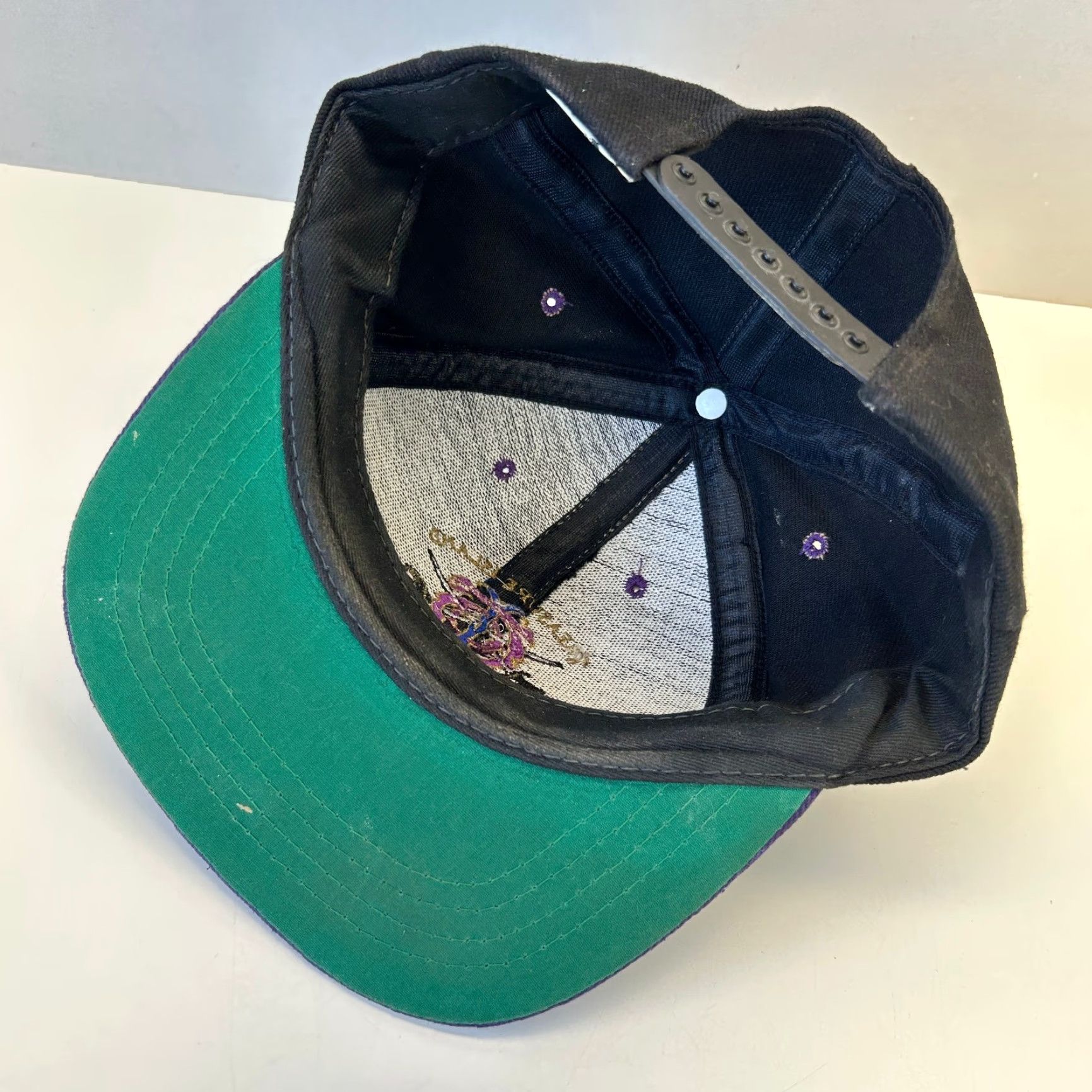 Vintage VINTAGE Mirage USA Snapback Hat Unisex Adults One Size Black Purple Cotton Adjustable 90s City Classic USA Hat Size ONE SIZE - 6 Thumbnail